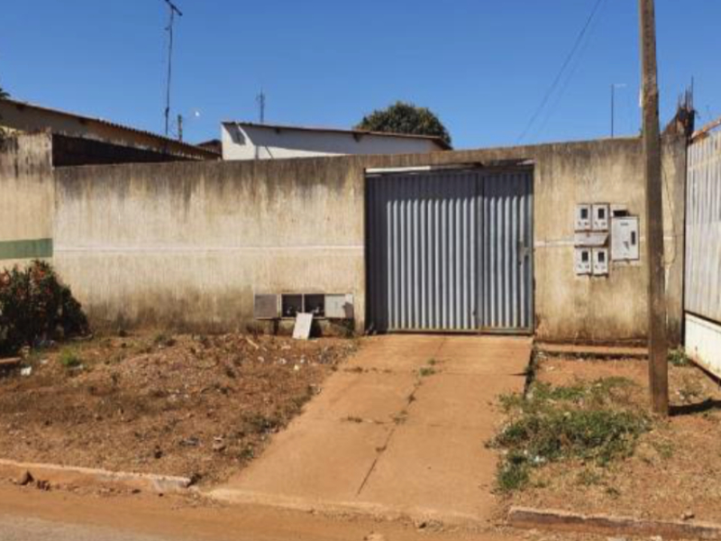 90608 - Casa, Residencial, 1 dormitório(s)