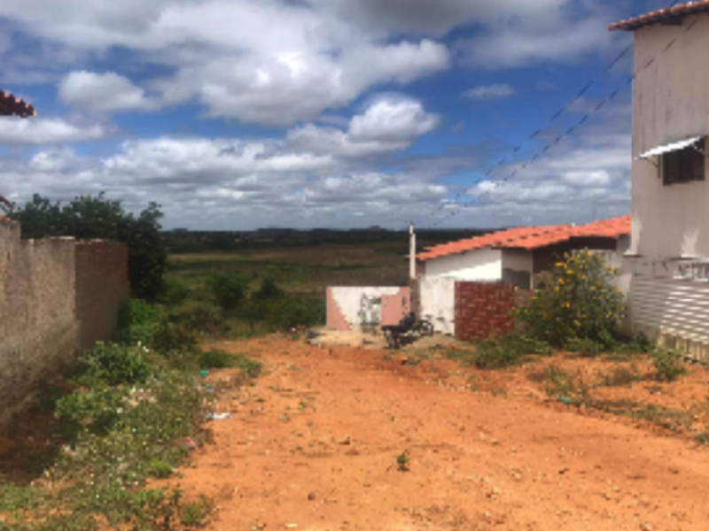 92030 - Casa, Residencial, 2 dormitório(s)