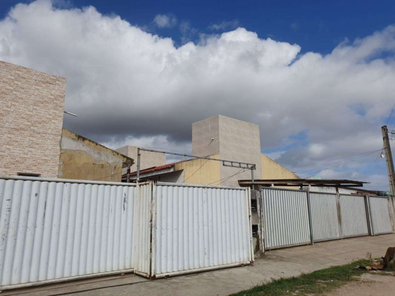 92042 - Casa, Residencial, 2 dormitório(s), 1 vaga(s) de garagem