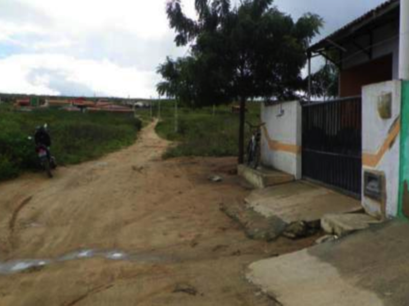 92027 - Casa, Residencial, 2 dormitório(s), 1 vaga(s) de garagem