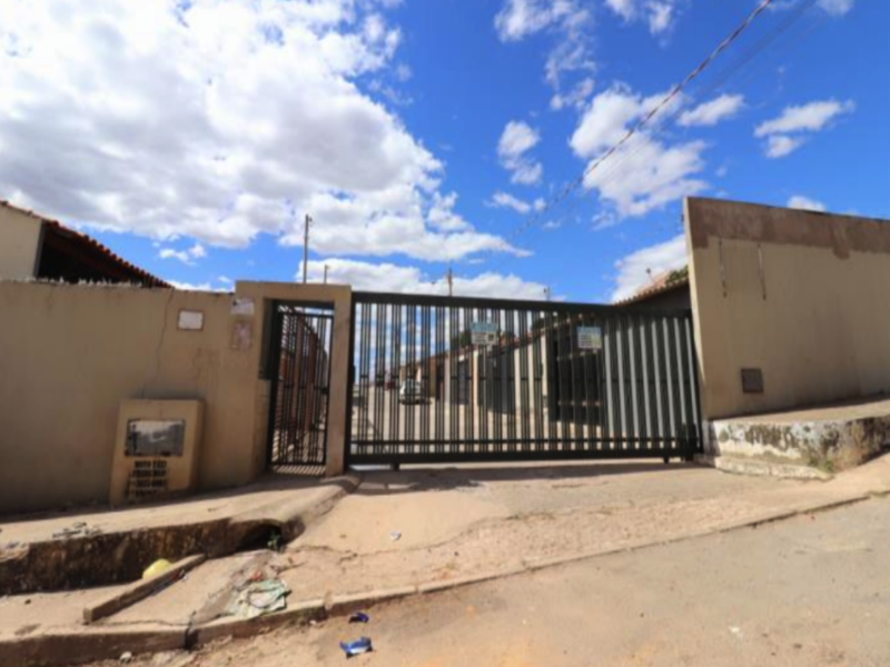 93980 - Casa, Residencial, Parque Nova Friburgo A, 2 dormitório(s)