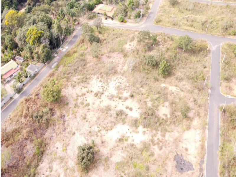 Lote residencial de 15.454 m²