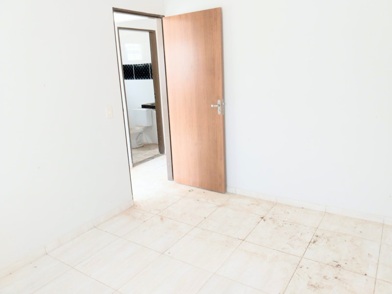 91135 - Casa, Residencial, 2 dormitório(s), 1 vaga(s) de garagem