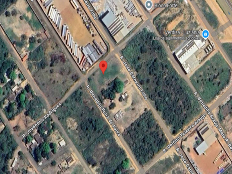 Lote residencial com 1.175 m²
