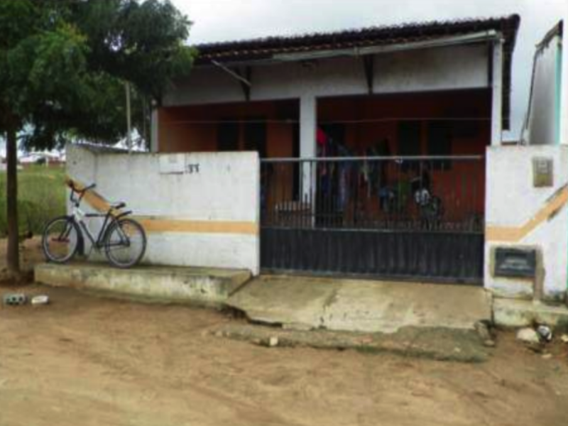 92027 - Casa, Residencial, 2 dormitório(s), 1 vaga(s) de garagem