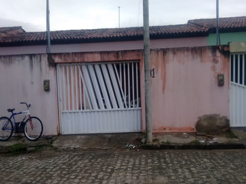 2189 - Casa, Residencial, 2 dormitório(s), 1 vaga(s) de garagem