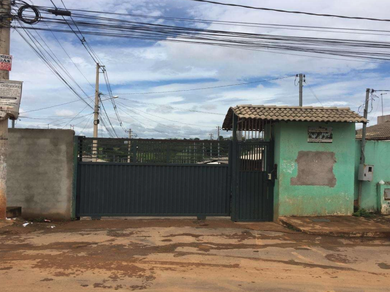 1982 - Casa, Residencial, Parque Araguari, 2 dormitório(s), 1 vaga(s) de garagem