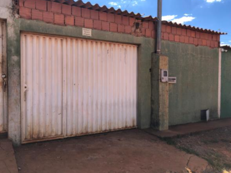 93684 - Casa, Residencial, 2 dormitório(s), 1 vaga(s) de garagem