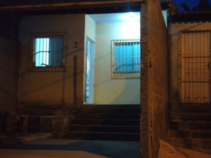 97610 - Casa, Residencial, 2 dormitório(s)