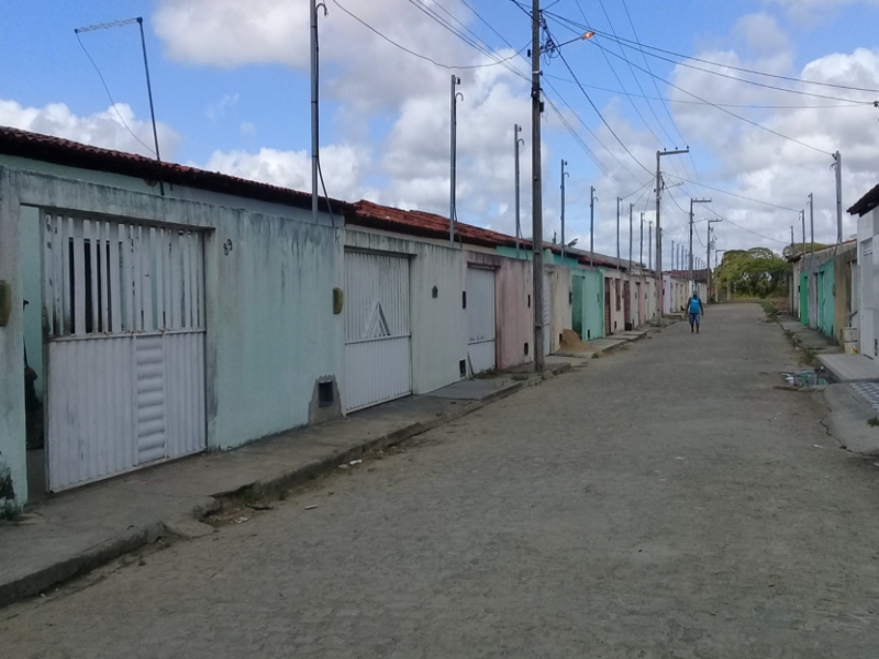 3331 - Casa, Residencial, 2 dormitório(s), 1 vaga(s) de garagem