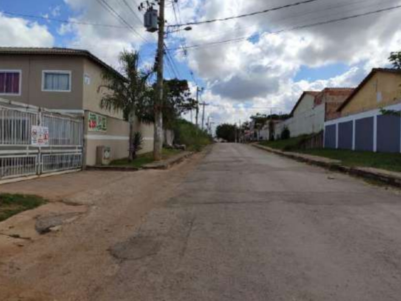 97004 - Casa, Residencial, 2 dormitório(s)