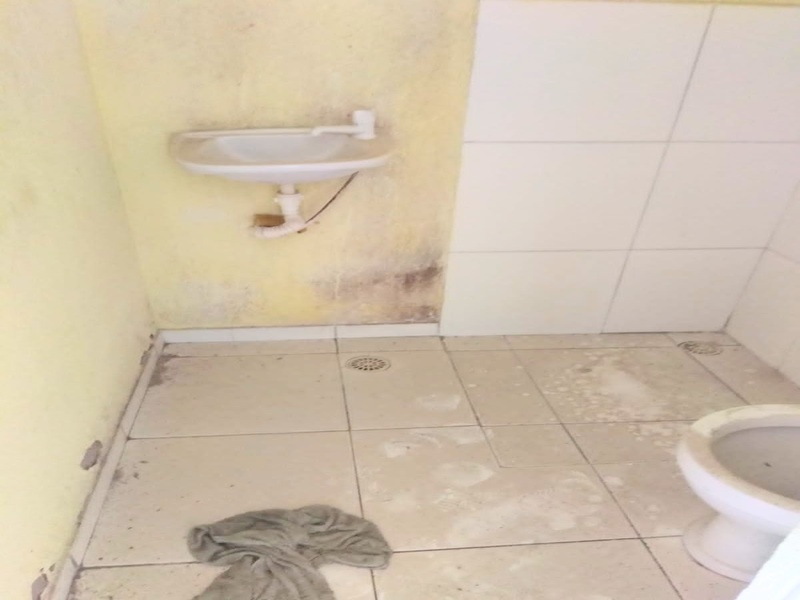 96812 - Casa, Residencial, 2 dormitório(s), 1 vaga(s) de garagem