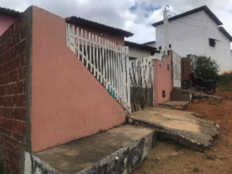 92030 - Casa, Residencial, 2 dormitório(s)