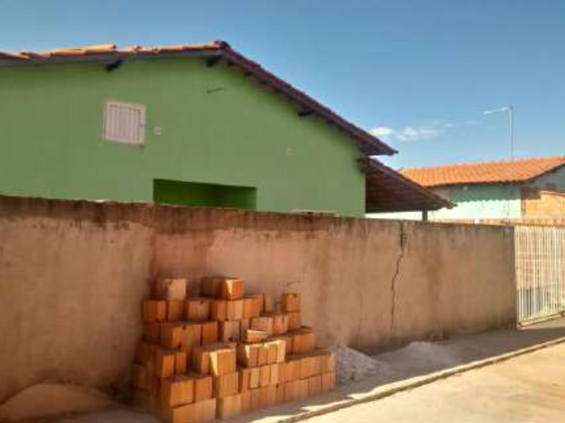 2599 - Casa, Residencial, Mansoes Chacara Santa Lucia, 2 dormitório(s), 1 vaga(s) de garagem