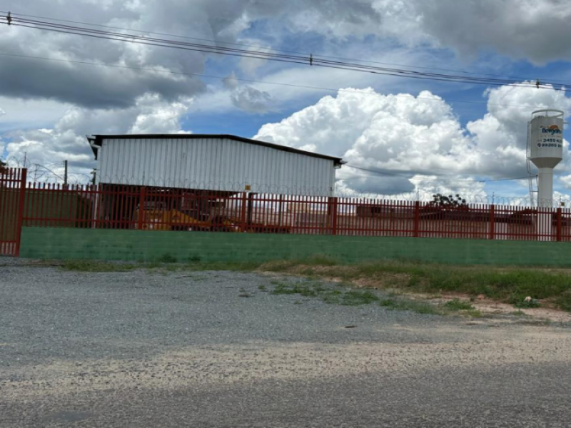 Lote residencial com 1.116,25 m²