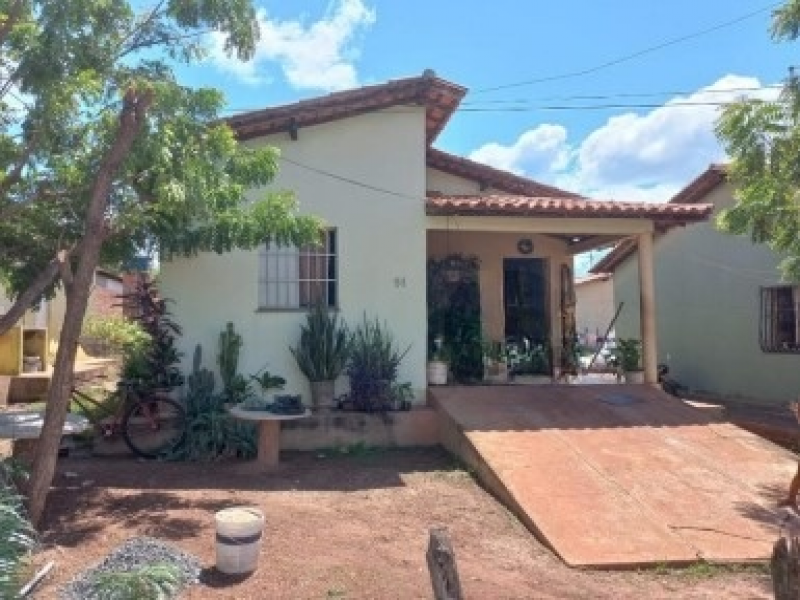98814 - Casa, Residencial, 3 dormitório(s)